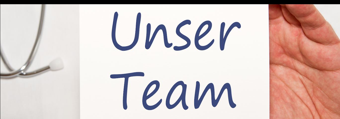 Schriftzug Unser Team mit Stethoskop